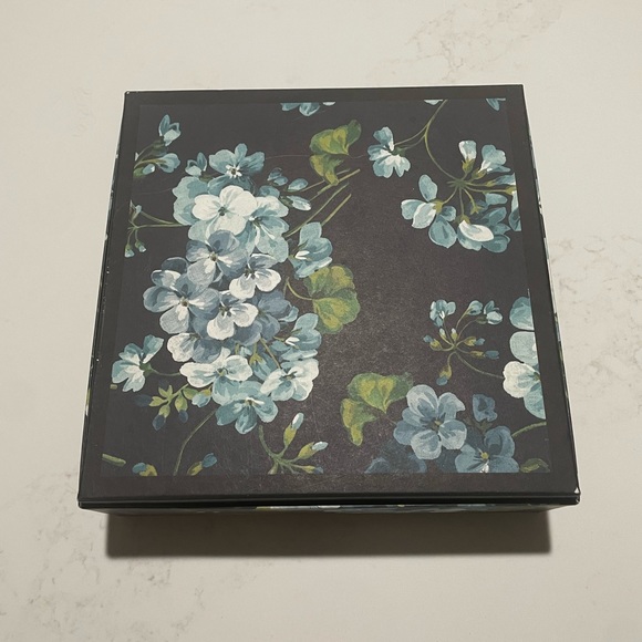 Unisex bloom Gucci belt - Picture 10 of 11